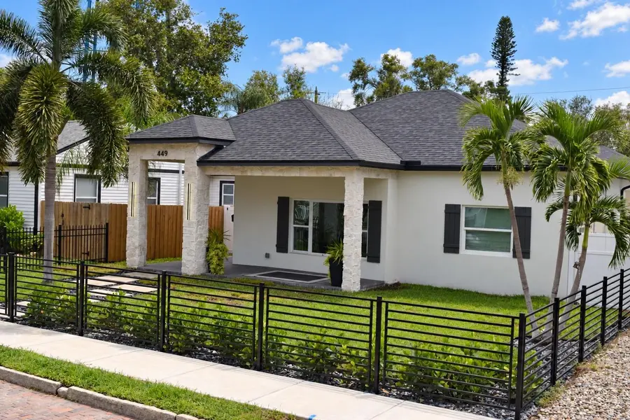 449 12TH AVE N, St Petersburg, FL 33701