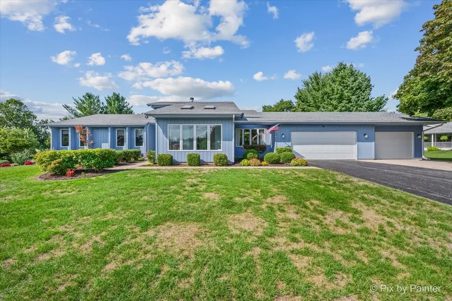5976 Targee TRL, Roscoe, IL 61073
