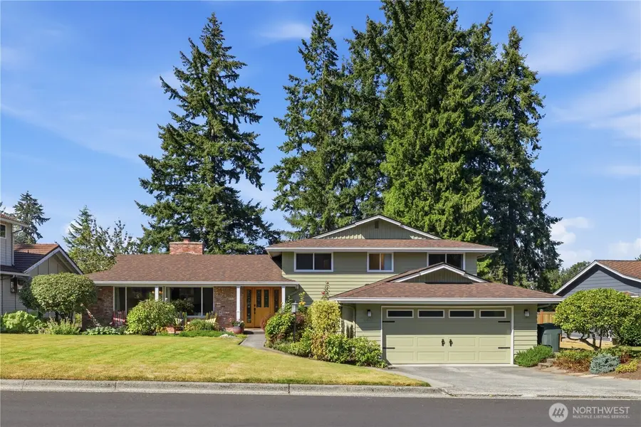 4941 125 AVE SE, Bellevue, WA 98006
