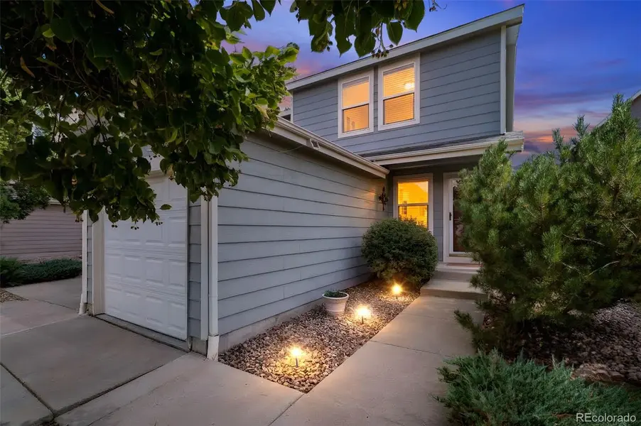 882 Mockingbird LN, Brighton, CO 80601