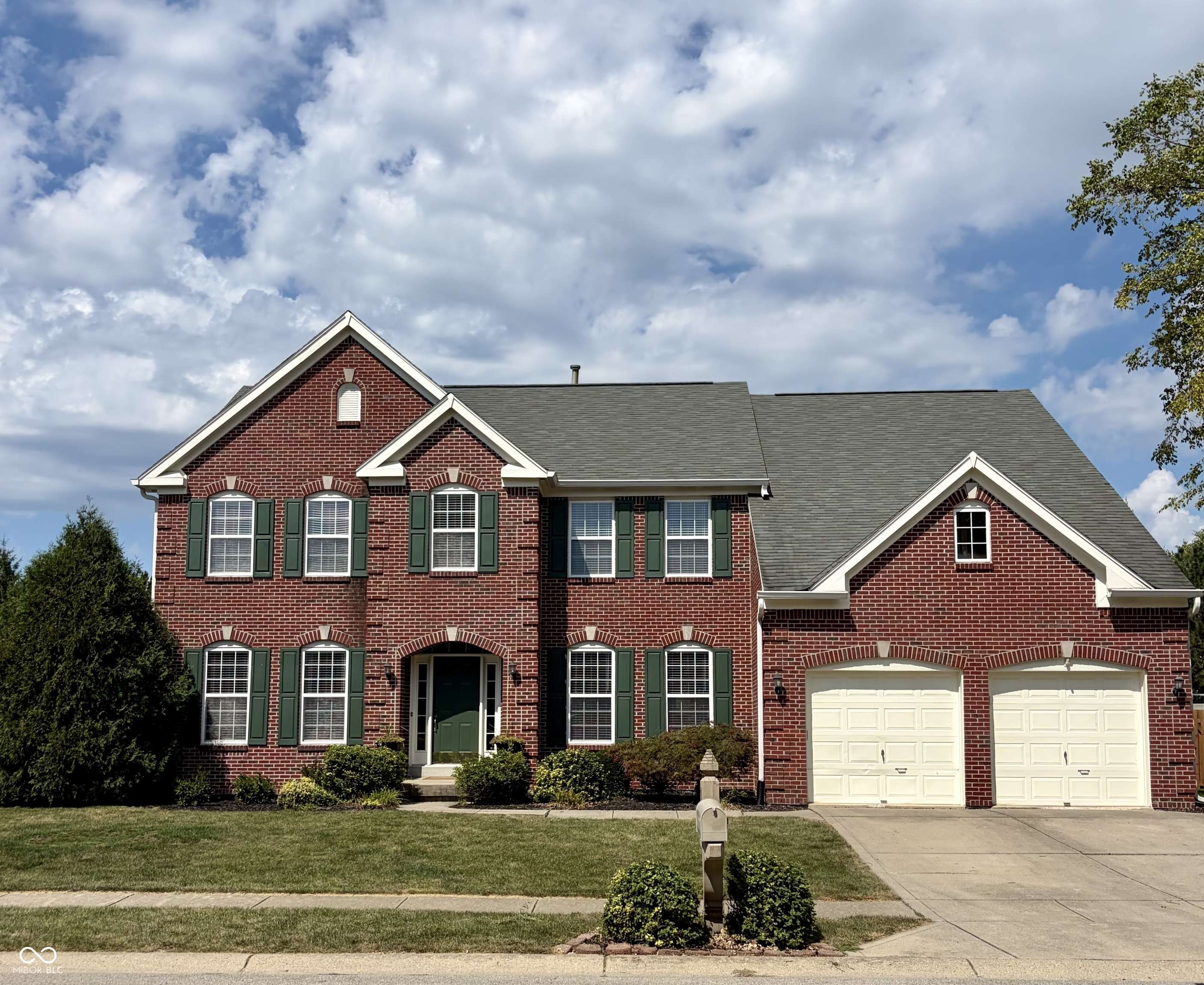 10355 Parkshore DR, Fishers, IN 46038