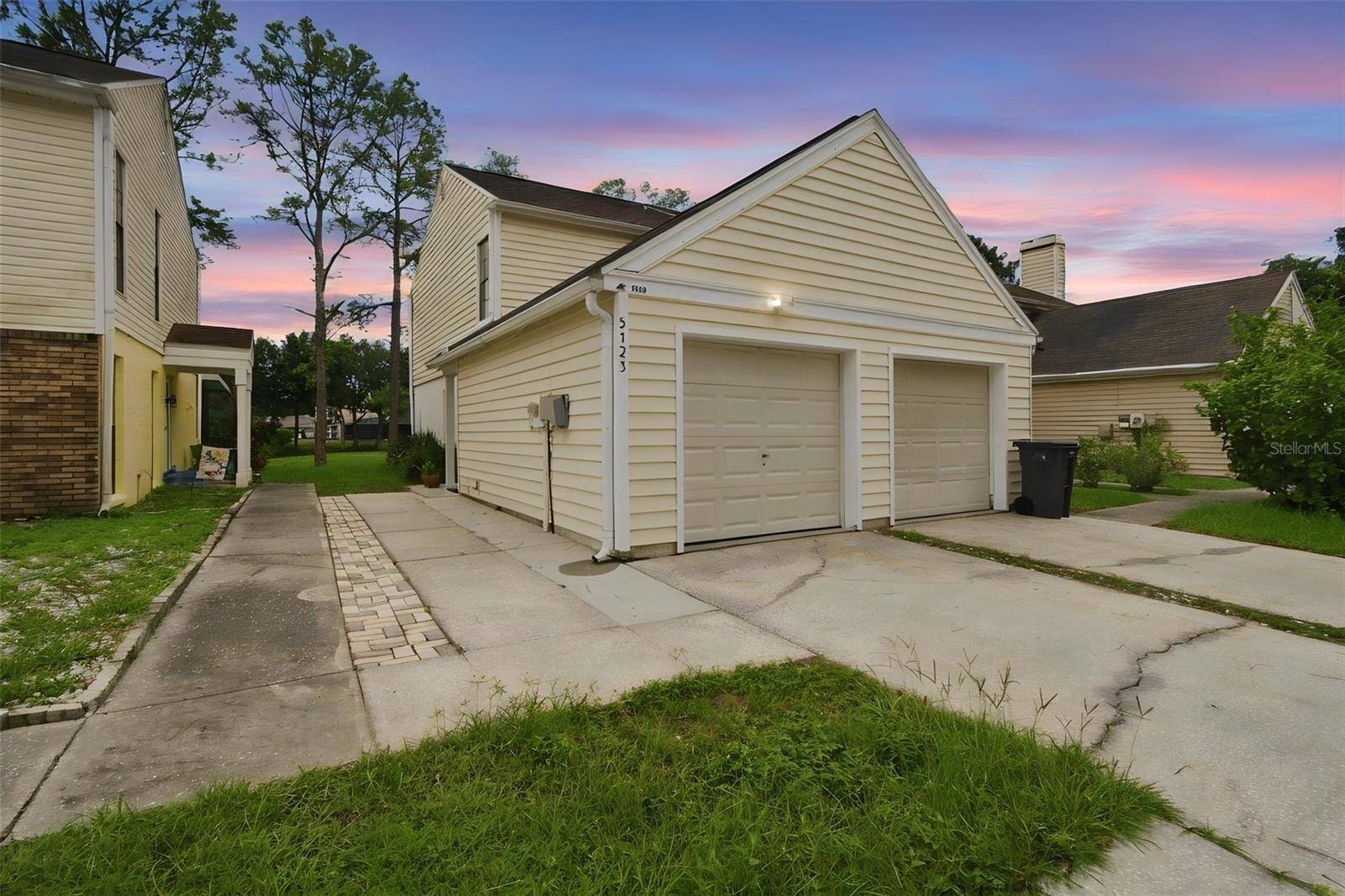 5123 NORTHDALE BLVD, Tampa