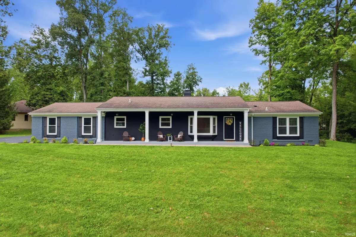 9528 Saratoga RD, Fort Wayne, IN 46804-7034
