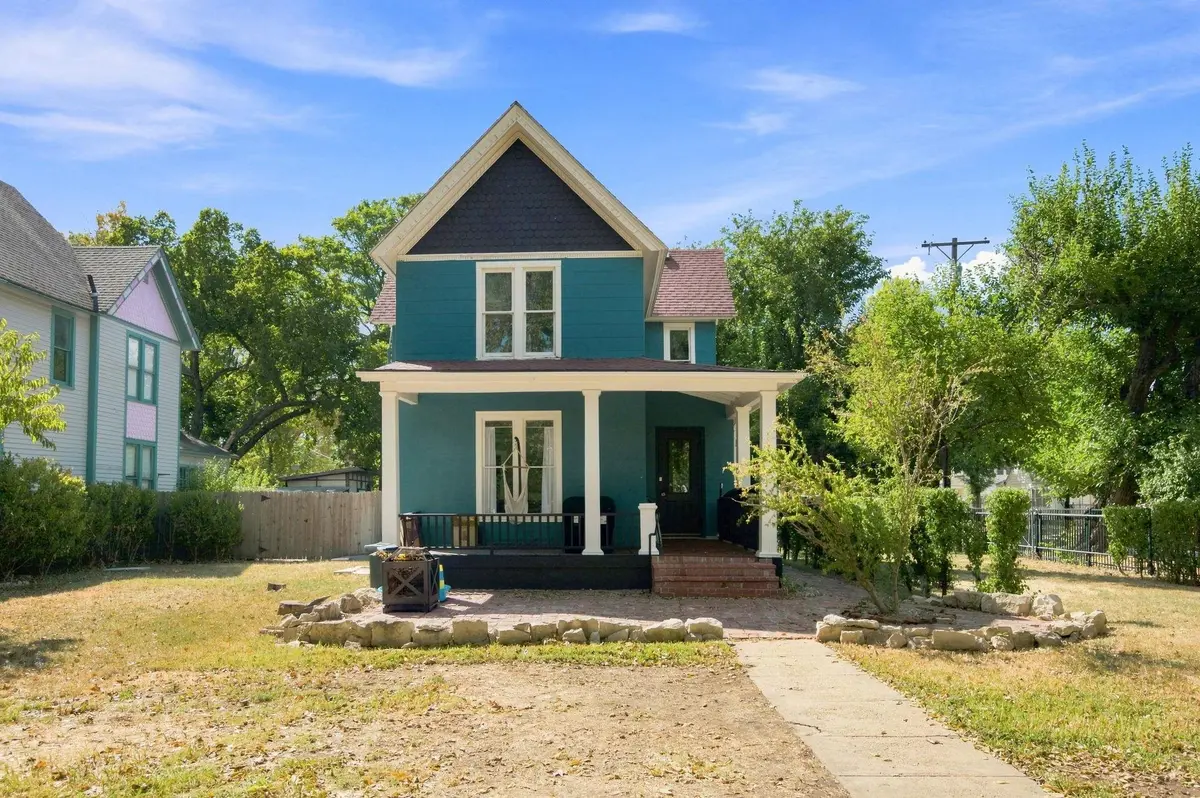 1557 N Fairview Ave, Wichita, KS 67203