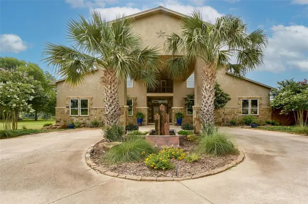 163 El Camino River RD, Bastrop, TX 78602
