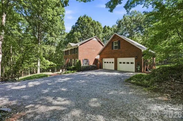 6366 Green Oak DR, Stanfield, NC 28163