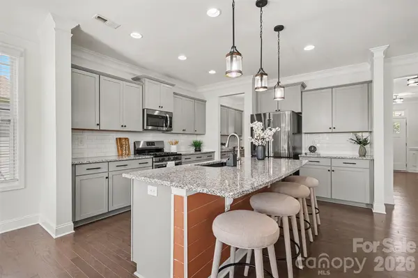 125 Chance RD, Mooresville, NC 28115
