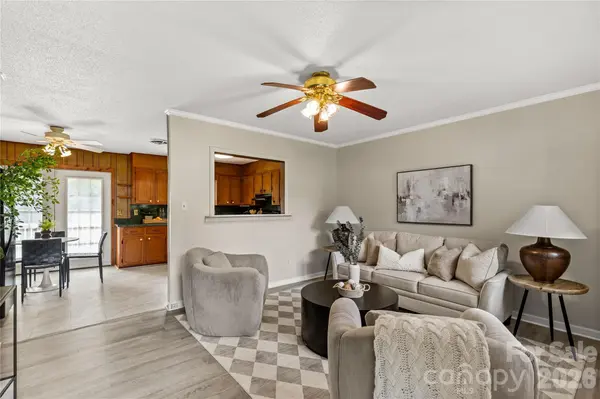 1242 Stringfellow RD, Chester, SC 29706