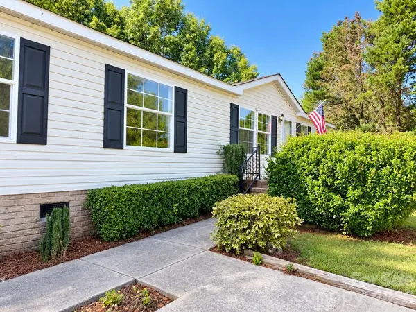 599 Preston Brooks DR, Catawba, SC 29704