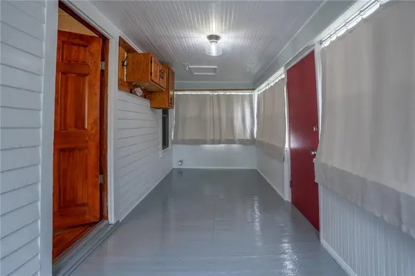 214 N Center ST, Cameron, MO 64429