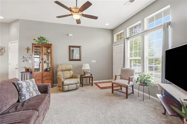 18497 W 156th TER #3601, Olathe, KS 66062