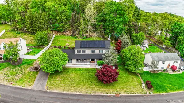29 John F Kennedy DR, Stony Point, NY 10980
