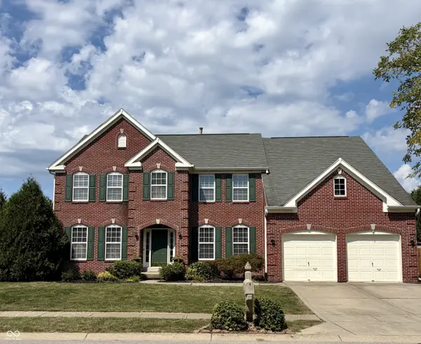 10355 Parkshore DR, Fishers, IN 46038