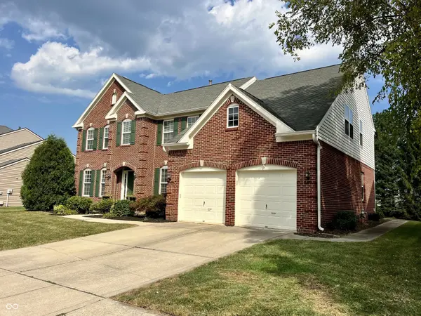 10355 Parkshore DR, Fishers, IN 46038
