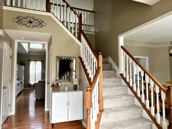 10355 Parkshore DR, Fishers, IN 46038