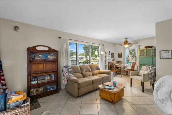 8392 MAUREEN AVE, North Port, FL 34287