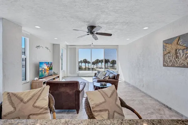 6140 MIDNIGHT PASS RD #101, Sarasota, FL 34242