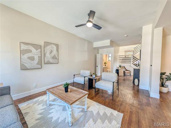 2628 Allen AVE, St Louis, MO 63104