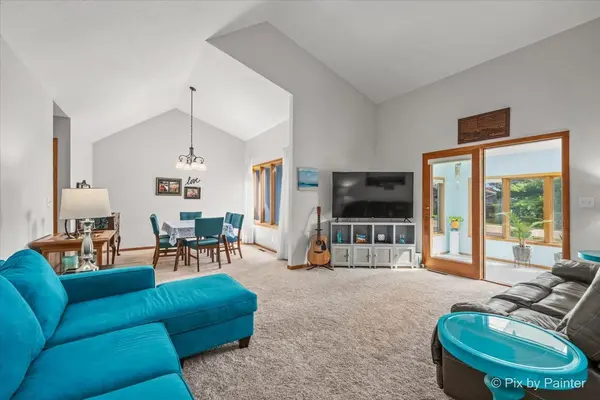 5976 Targee TRL, Roscoe, IL 61073