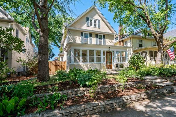3220 Humboldt AVE S, Minneapolis, MN 55408