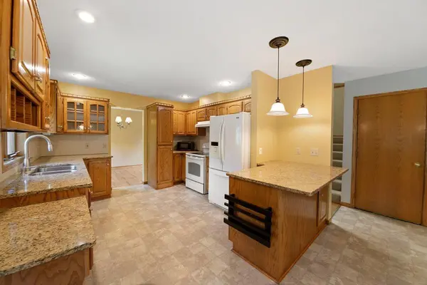 335 Desoto AVE SW, Buffalo, MN 55313