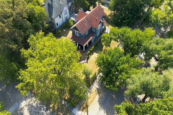 1557 N Fairview Ave, Wichita, KS 67203