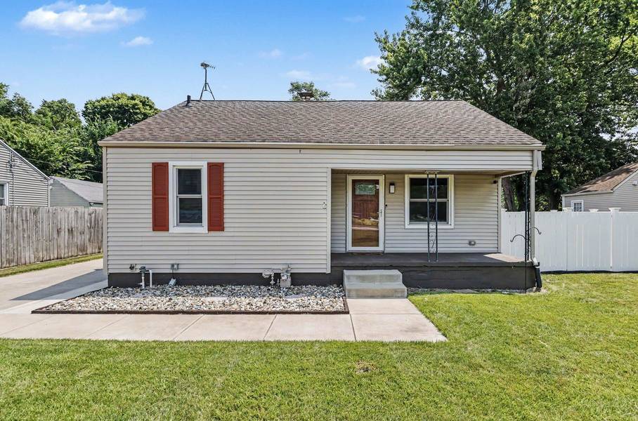 54218 N Ironwood RD, South Bend, IN 46635
