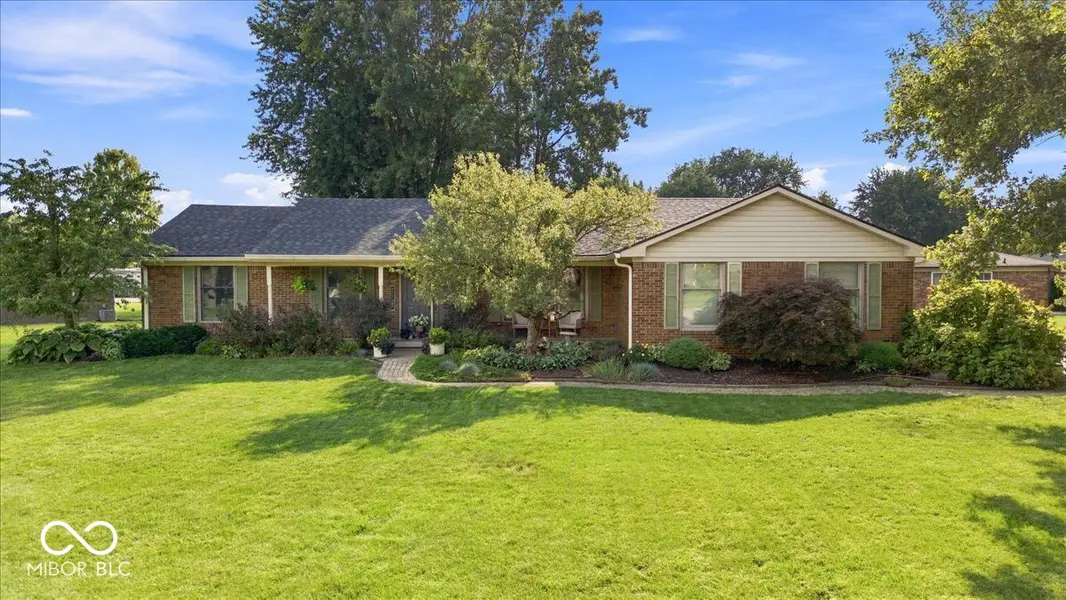 9281 Leroy RD, Brownsburg, IN 46112