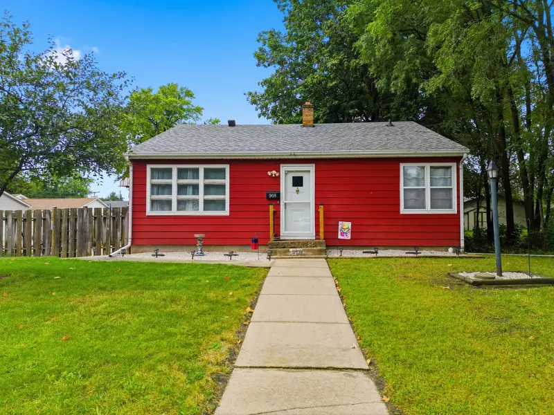 908 W 15th ST, Sterling, IL 61081