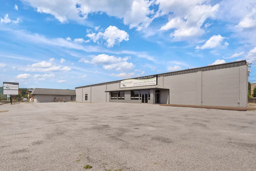 11966 State Highway 13, Kimberling City, MO 65686