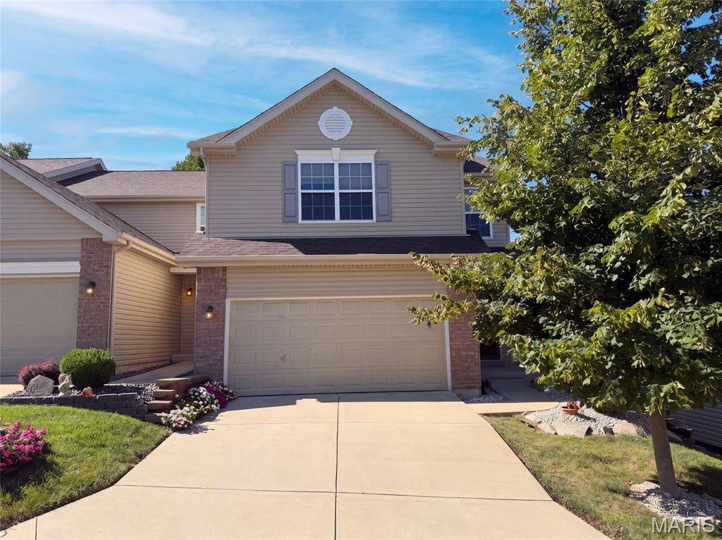 5128 Suson Ridge DR, St Louis, MO 63128