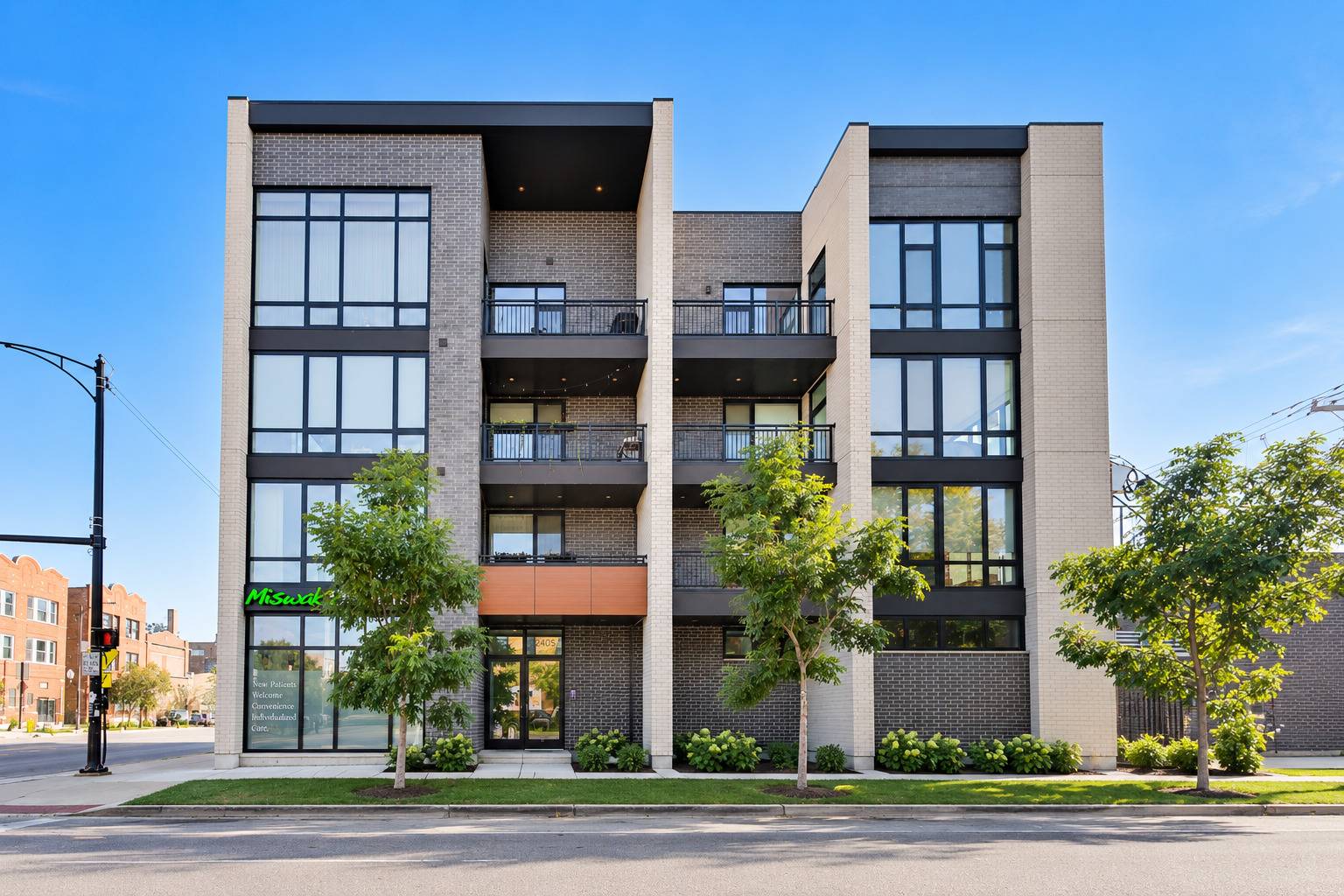 2405 W Iowa ST #402, Chicago, IL 60622
