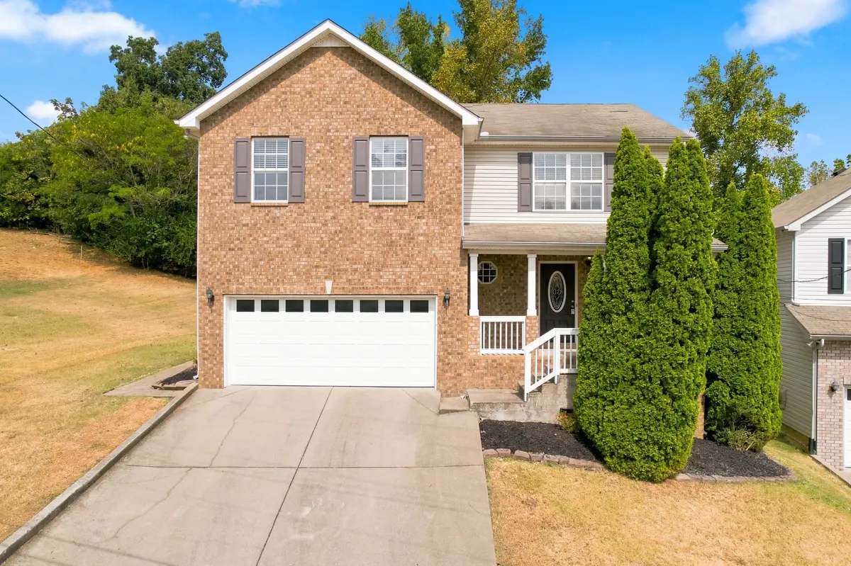 132 Tulip Grove Pt, Hermitage, TN 37076