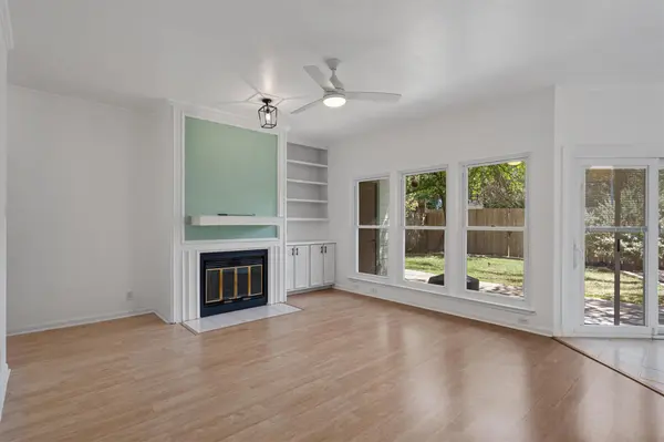 6501 Columbia Oaks CT #10, Austin, TX 78759