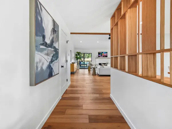 107 High Plains DR, Dripping Springs, TX 78620