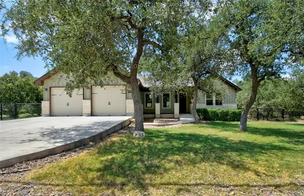 735 Monarch LK, Canyon Lake, TX 78133