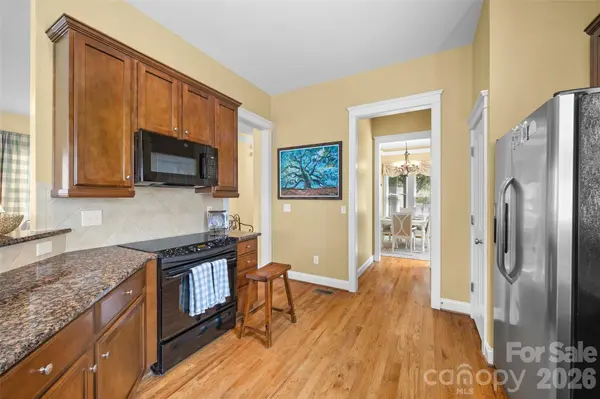 1107 Assembly ST, Belmont, NC 28012