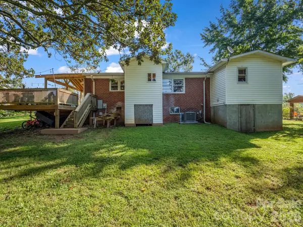 275 Tanner ST, Rutherfordton, NC 28139