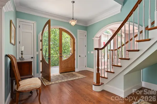 598 Old Toll RD, Asheville, NC 28804