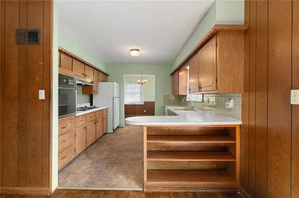 7923 Oakland AVE, Kansas City, KS 66112