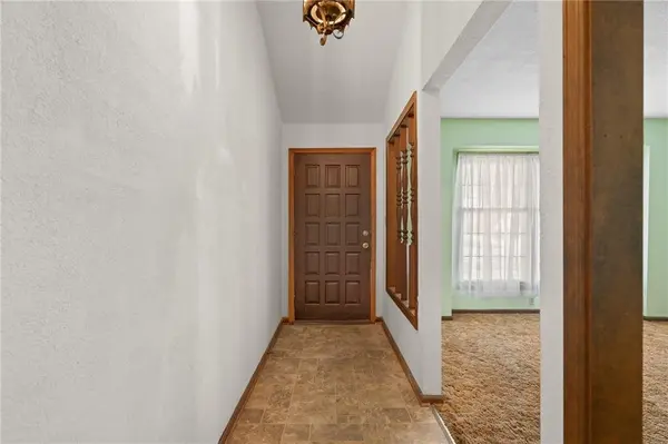 7923 Oakland AVE, Kansas City, KS 66112