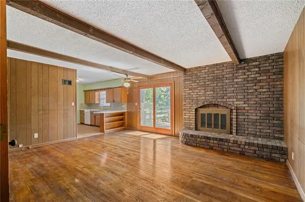 7923 Oakland AVE, Kansas City, KS 66112
