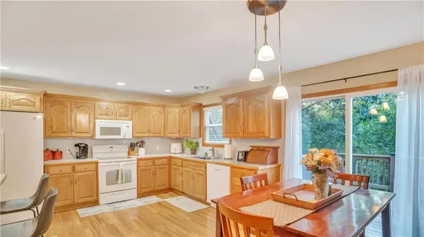 1006 S 14th ST, Louisburg, KS 66053