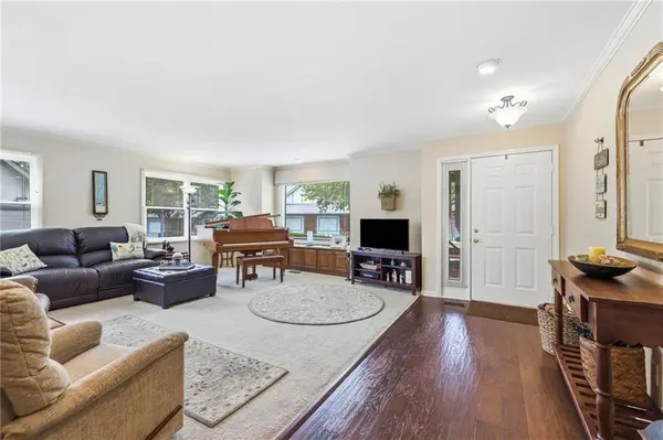 761 N Somerset TER, Olathe, KS 66062