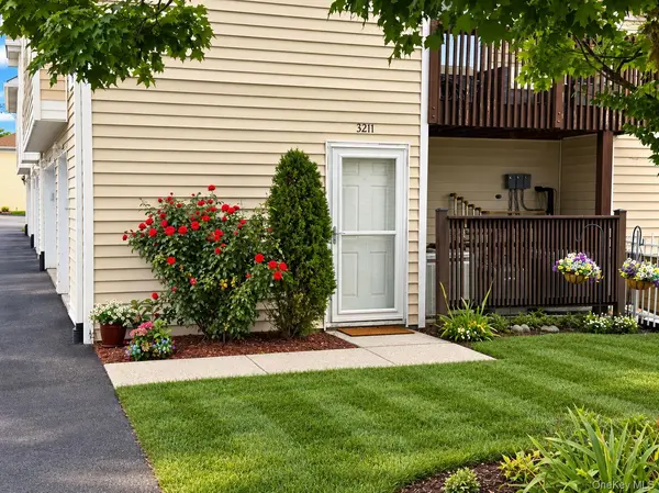 3211 Whispering HLS, Chester, NY 10918