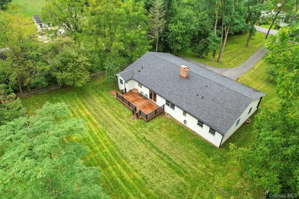 30 Pumpkin Hill RD, Warwick, NY 10990