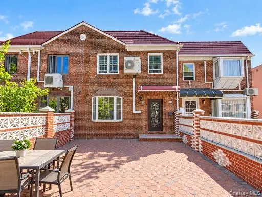 9940 64th RD, Rego Park, NY 11374
