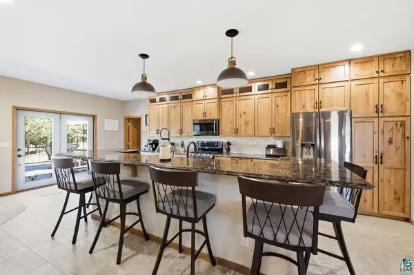 6 Victoria Ln, Ashland, WI 54806