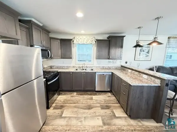 19 Griak Dr, Duluth, MN 55808