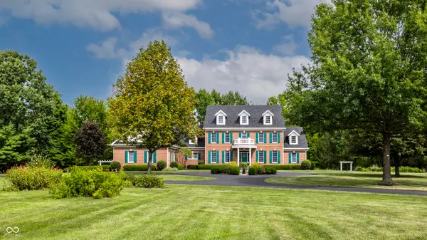 4480 W 121st ST, Zionsville, IN 46077